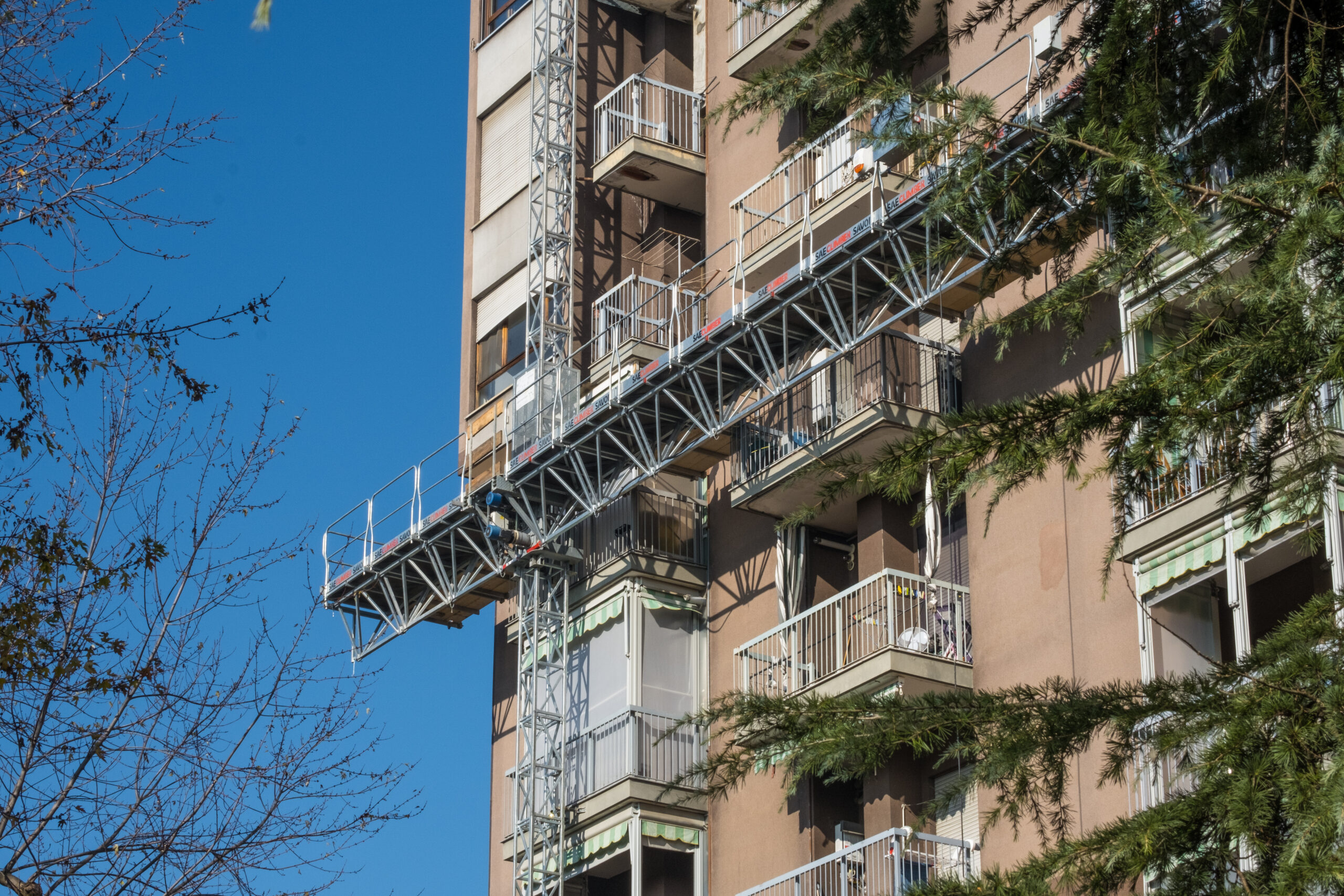 Guida alla scelta del ponteggio giusto per il tuo cantiere