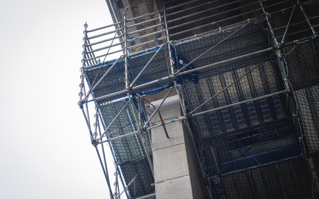 Sicurezza in cantiere: l’importanza delle protezioni anticaduta